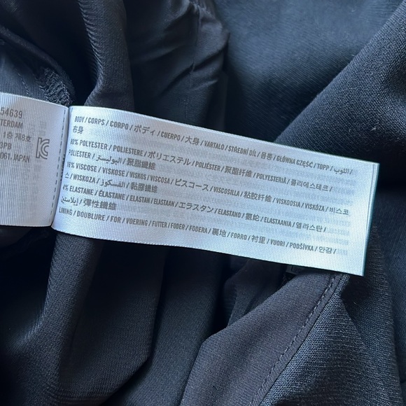 Abercrombie and Fitch Scarlett Wrap Skort - Picture 4 of 6